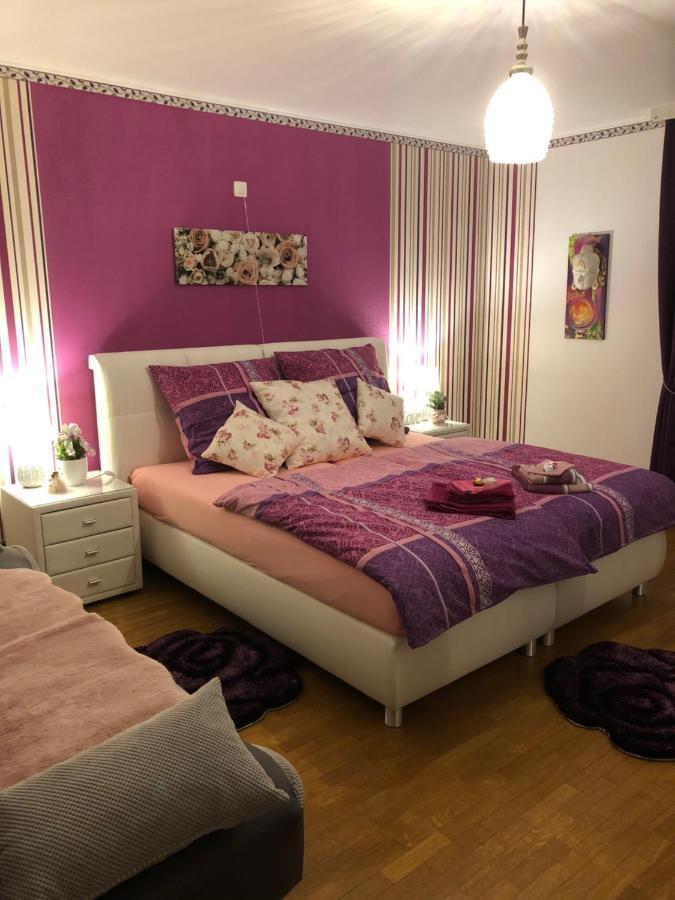 Villa Haus Zissi Burg Reuland Esterno foto